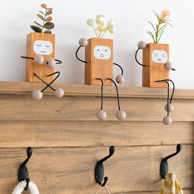 OWMEG DESKTOP MATES - WOODEN BEAUTIES